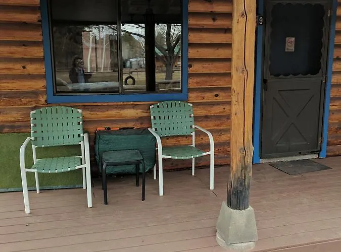 Double B Lodge *